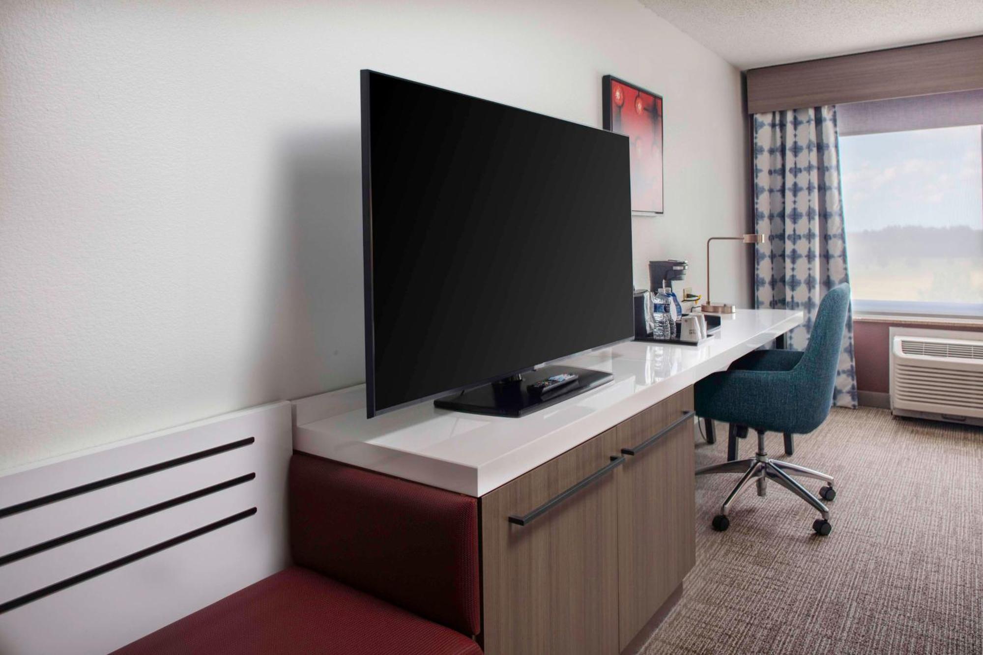 Hilton Garden Inn Роанок-Рапидс Экстерьер фото